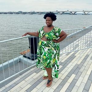 Rebdolls Hi Low Dress 1X Green Leaf Pattern